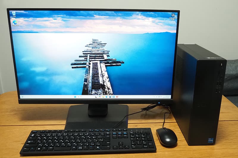 Dell スリム デスクトップをモニターと接続