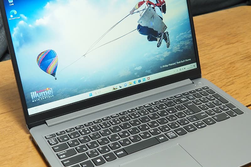 ノートパソコン